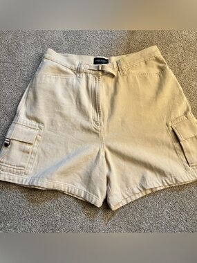 Lauren Jeans Co Size 14 Cargo Shorts